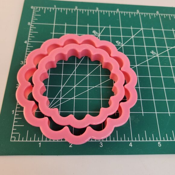 Assorted Cookie Cutters & Decorating Tools Set 50-Piece Stainless Steel & Plasti - Picture 8 of 16